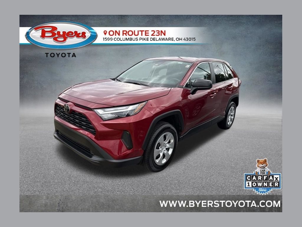 Used 2025 Toyota RAV4 LE AWD/4WD image 1