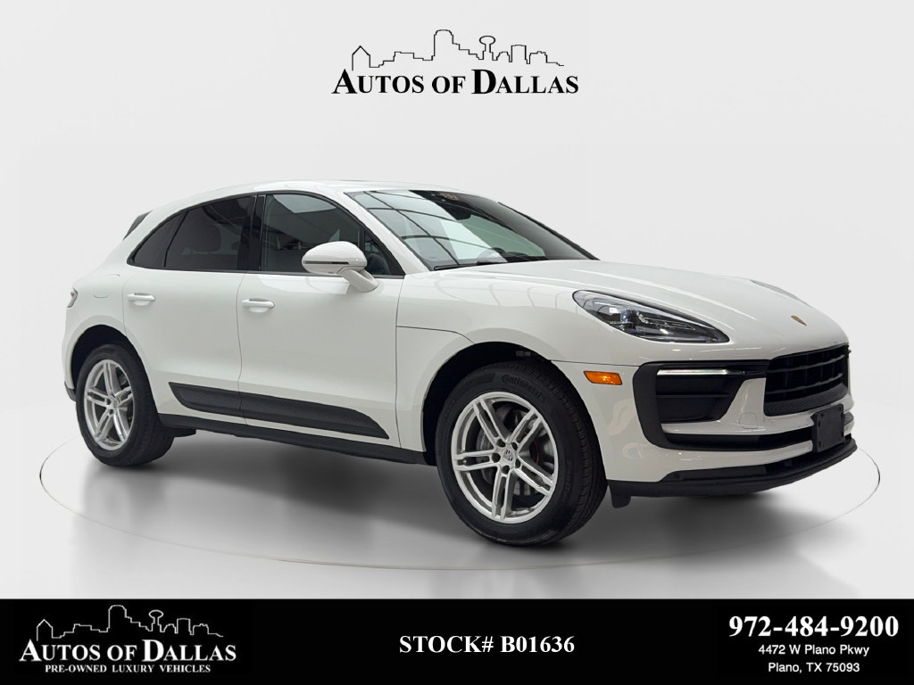 Used 2022 Porsche Macan AWD/4WD image 1