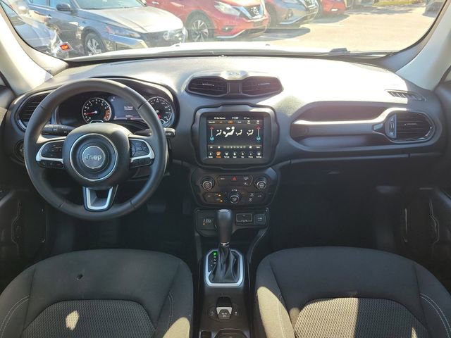Used 2023 Jeep Renegade Altitude AWD/4WD image 15