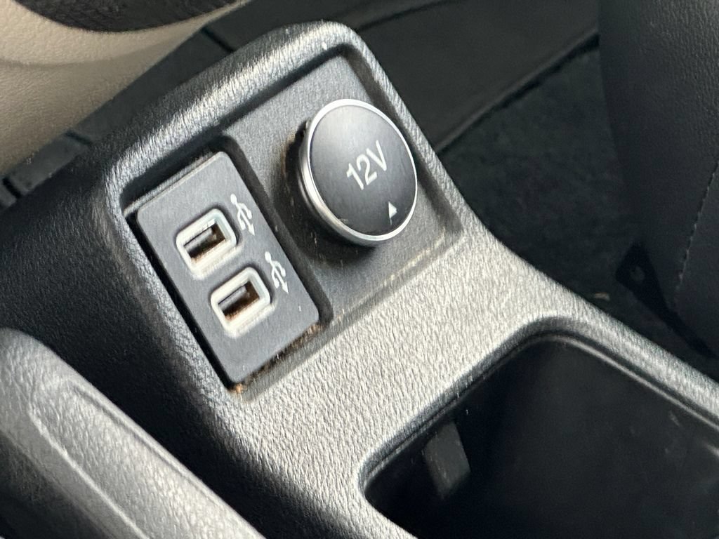 Used 2020 Ford Transit Connect Titanium FWD image 23