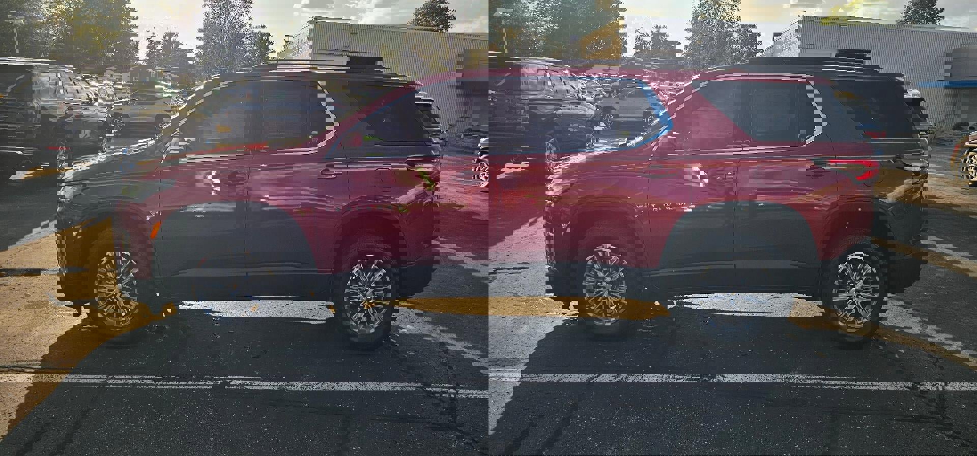 Certified 2023 Chevrolet Traverse LT w/ LPO, Floor Liner Package image 4