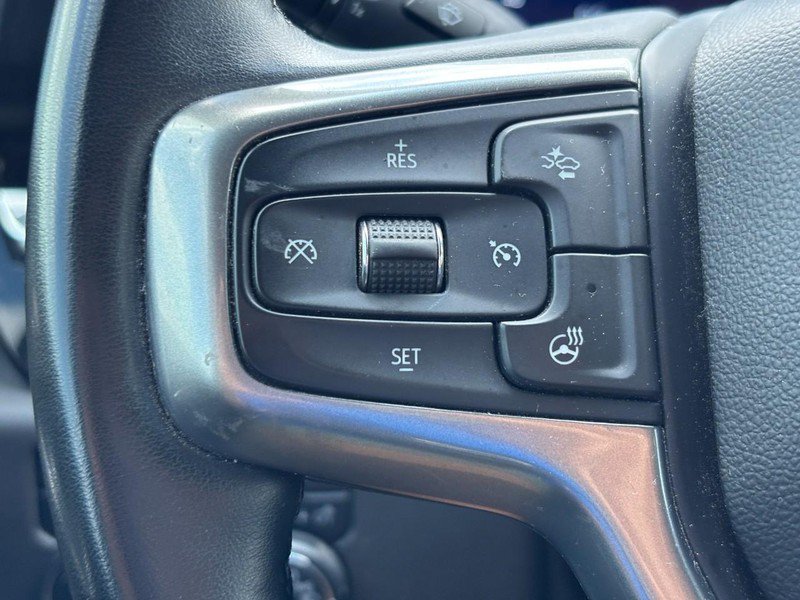 Used 2023 Chevrolet Silverado 1500 LT w/ Z71 Off-Road Package AWD/4WD image 18