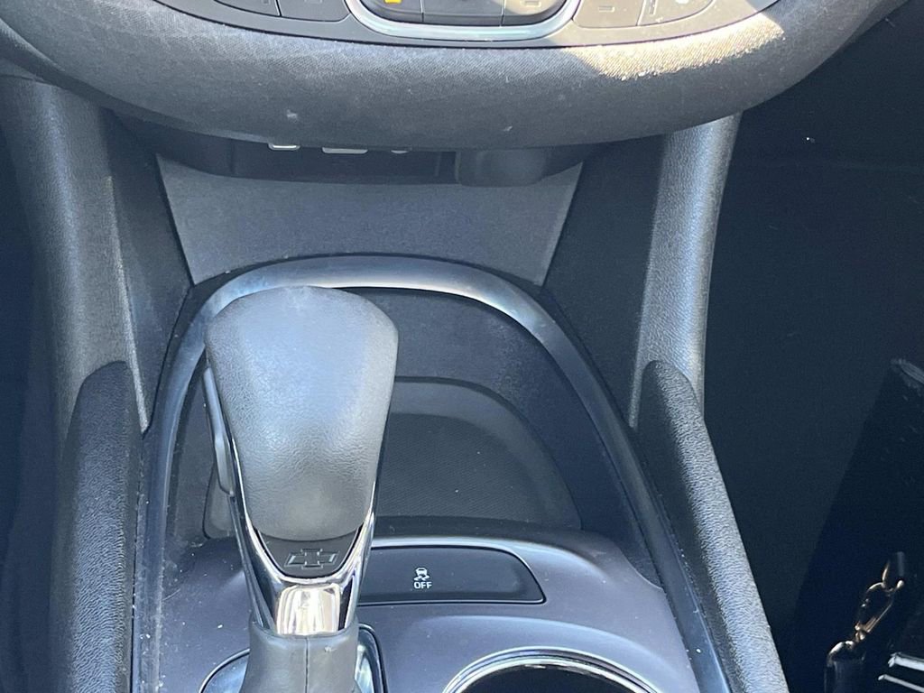 Used 2022 Chevrolet Malibu LT image 21