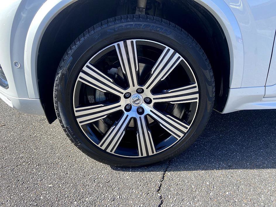 Used 2022 Volvo XC90 T6 Inscription w/ Advanced Package image 8