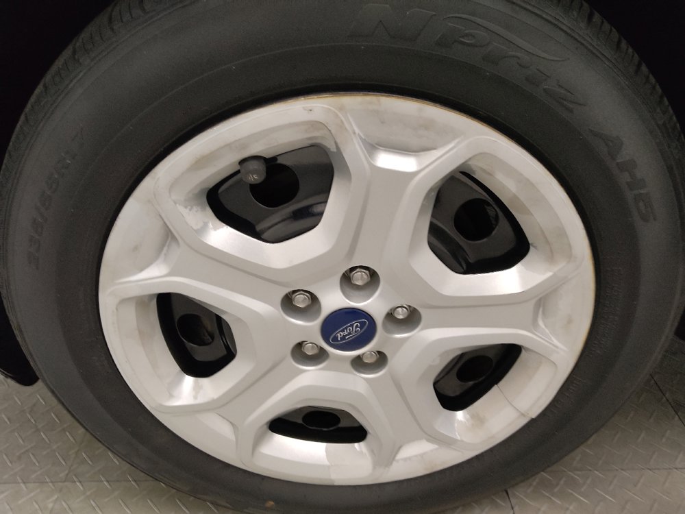 Used 2017 Ford Escape S image 31