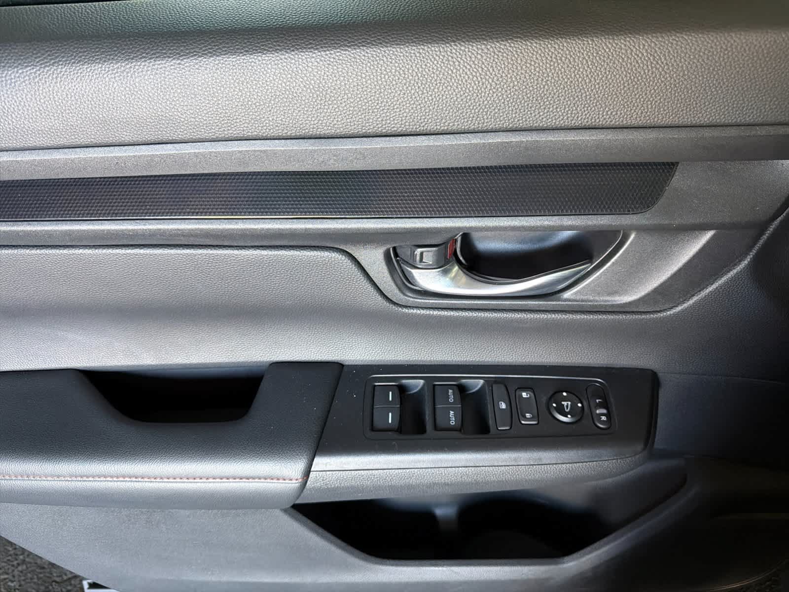 Used 2024 Honda CR-V Sport image 12