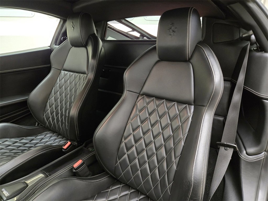 Used 2011 Ferrari 458 Italia Coupe image 29