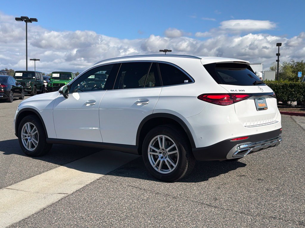 Certified 2026 Mercedes-Benz GLC 300 image 11