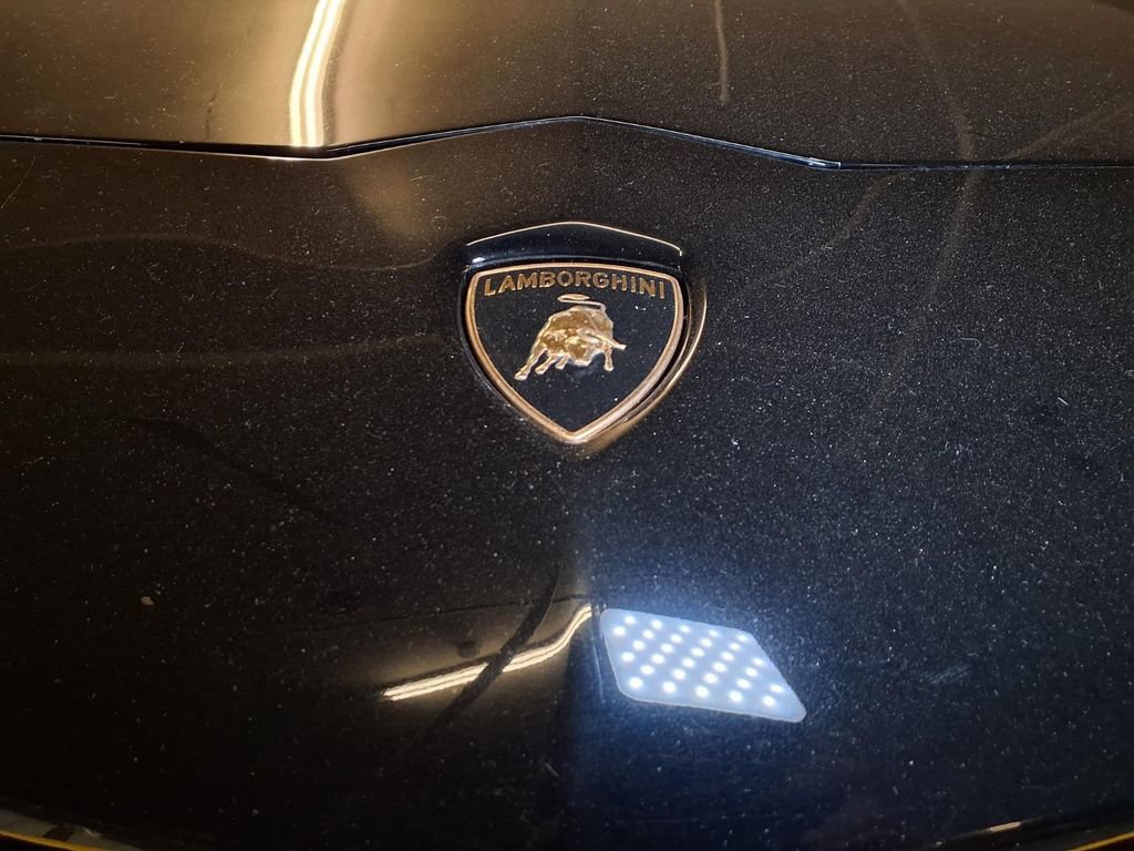 Used 2012 Lamborghini Aventador LP 700-4 AWD/4WD image 24
