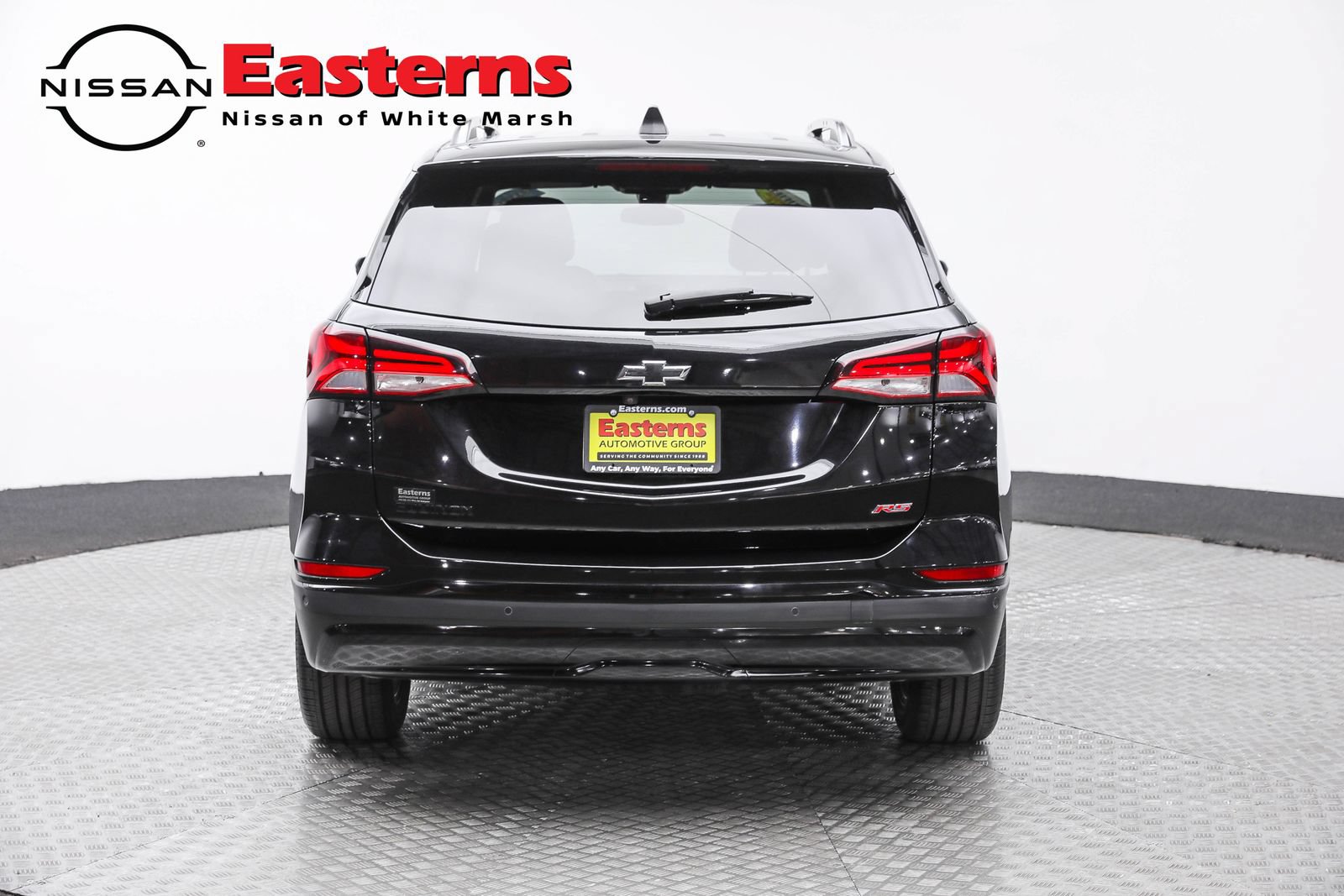 Used 2024 Chevrolet Equinox RS FWD image 6