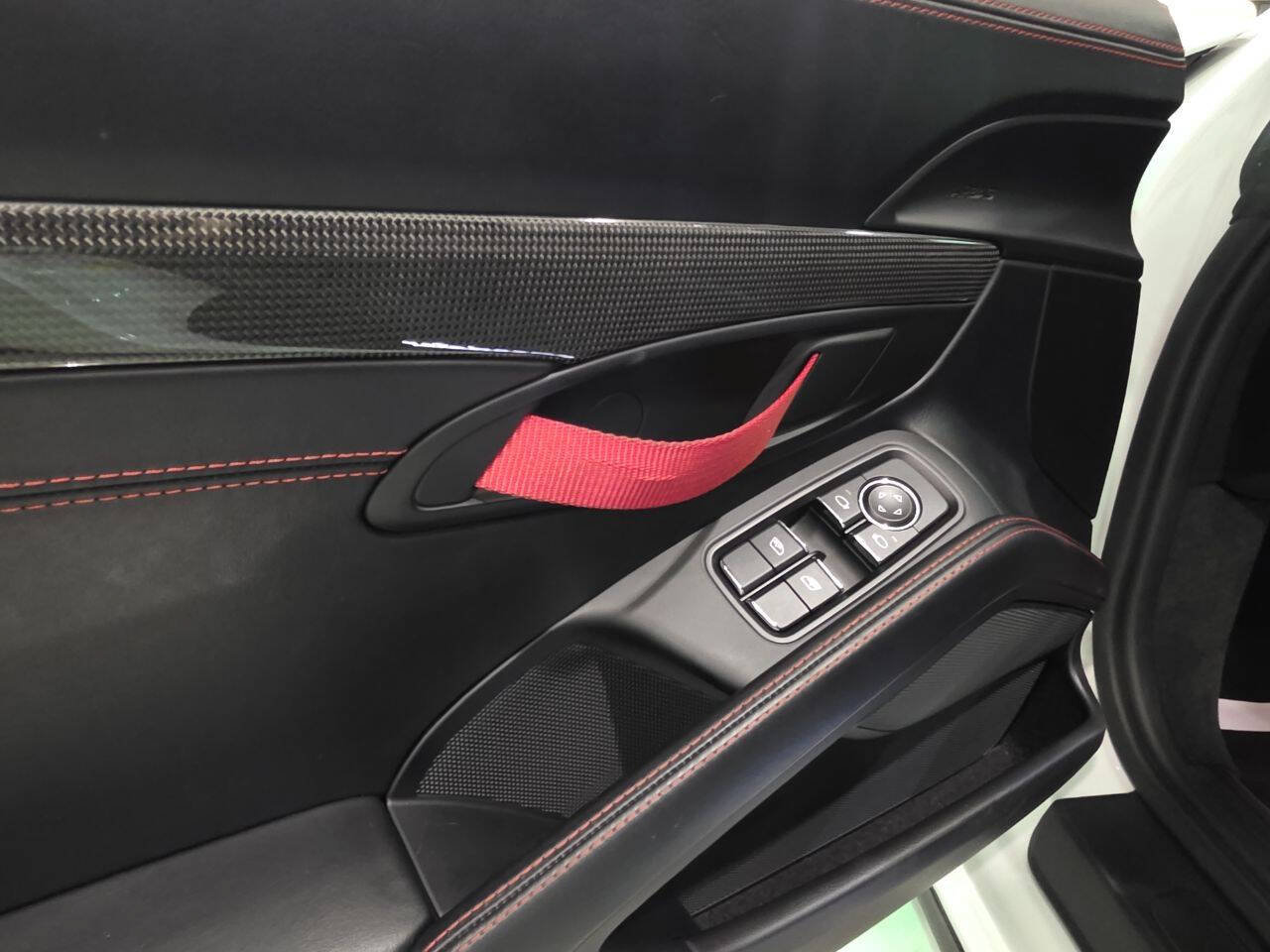 Used 2019 Porsche 911 Speedster RWD image 23