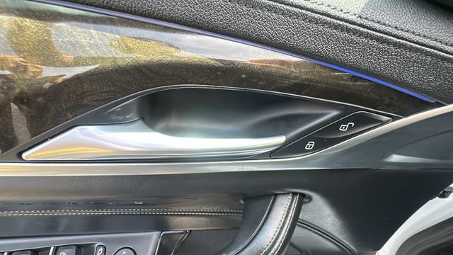 Used 2017 BMW 530i xDrive AWD/4WD image 26