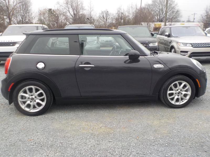 Used 2015 MINI Cooper S image 6