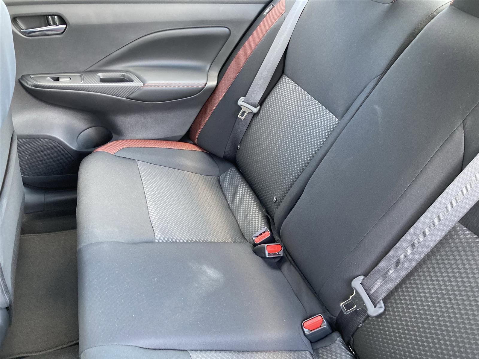 New 2025 Nissan Versa SR w/ Trunk Package image 29