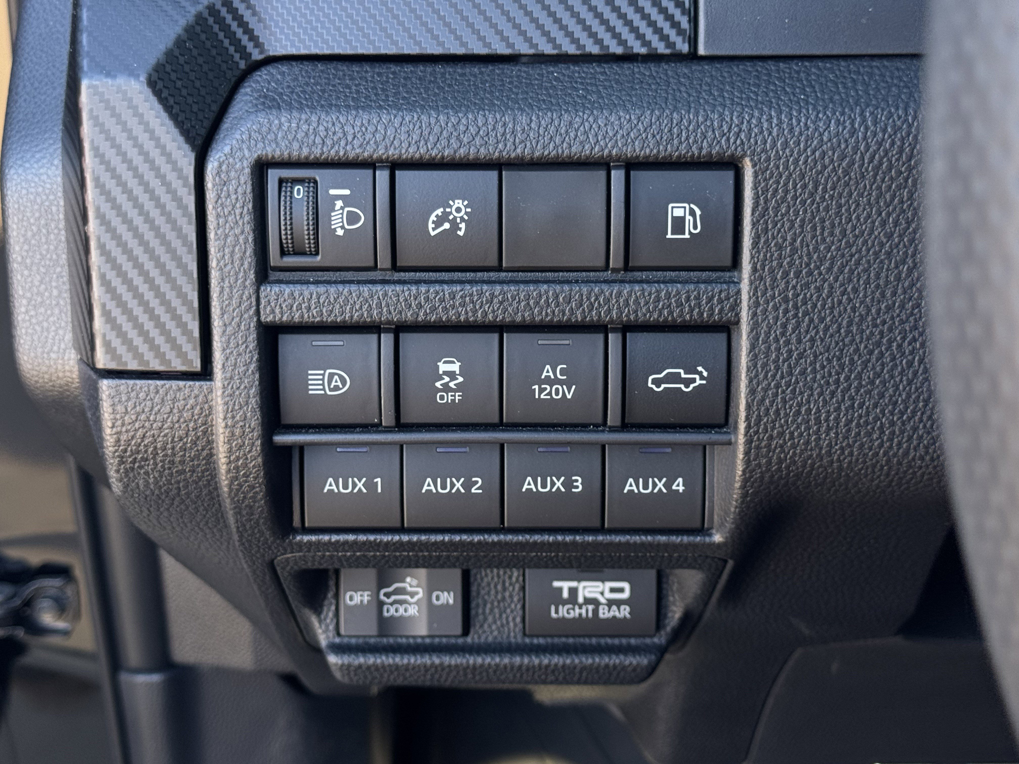 Used 2025 Toyota Tacoma TRD Pro image 27