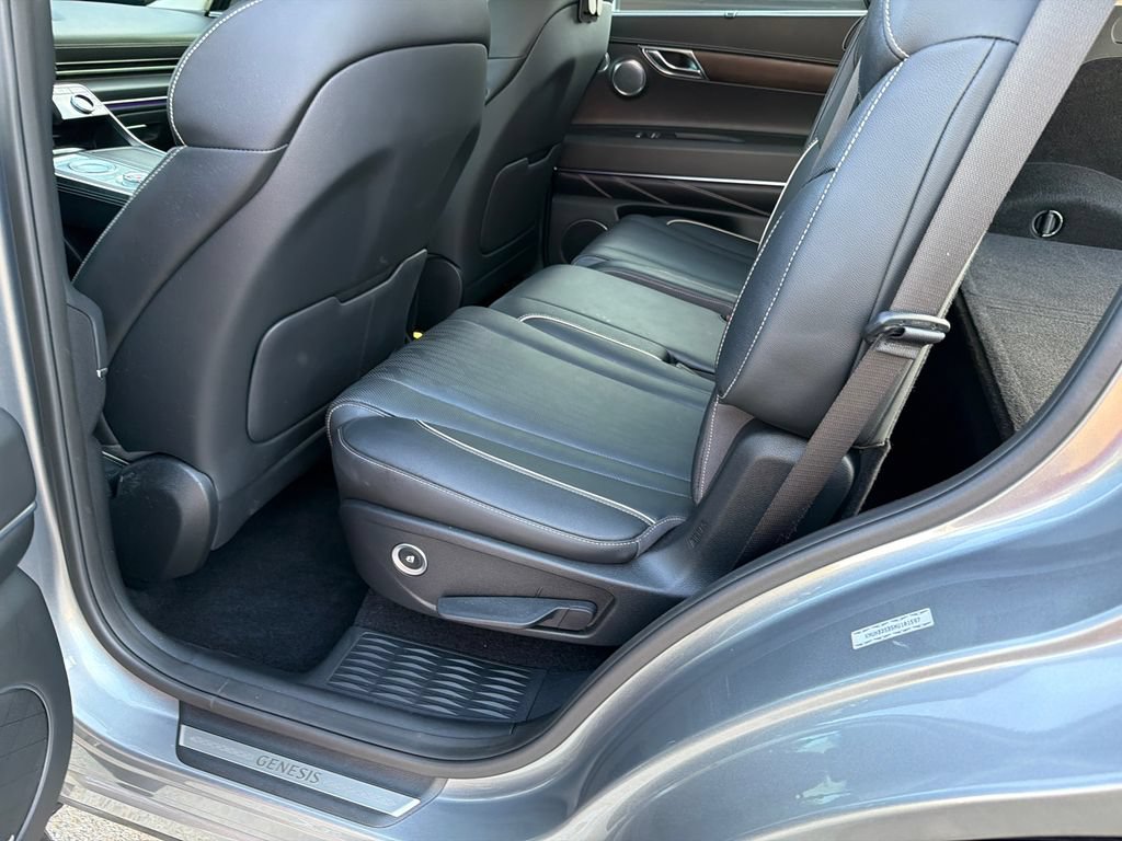 Used 2022 Genesis GV80 2.5T w/ Prestige Package 04 AWD/4WD image 21