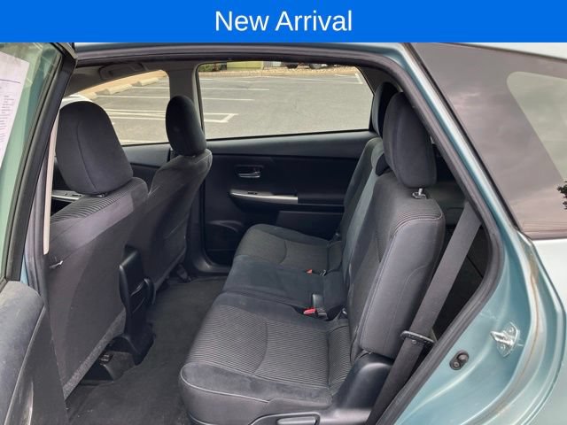 Used 2017 Toyota Prius V Two w/ Carpet Mat Package FWD image 10