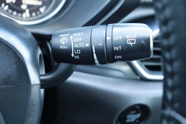 Used 2020 MAZDA CX-5 Sport FWD image 21