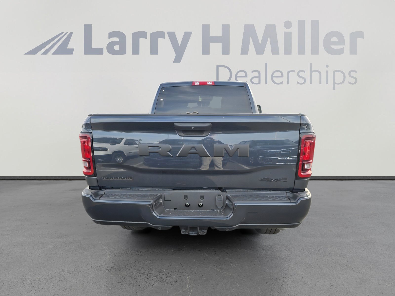 New 2026 RAM 2500 Big Horn AWD/4WD image 4