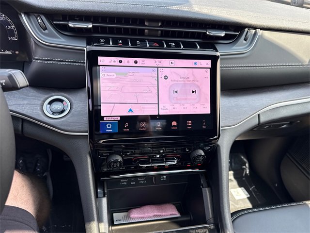 New 2025 Jeep Grand Cherokee L Limited w/ Trailer Tow Package image 22