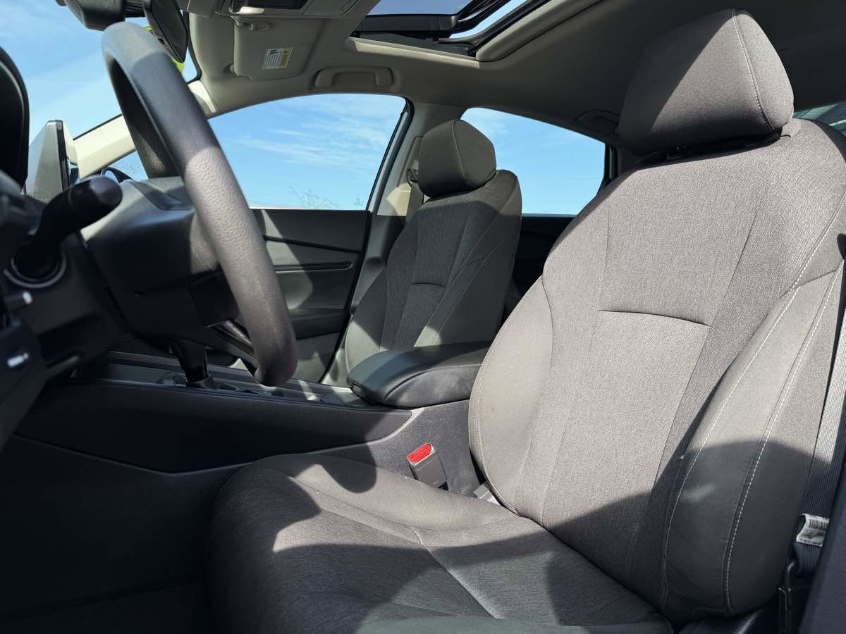 Used 2023 Honda Accord EX image 17