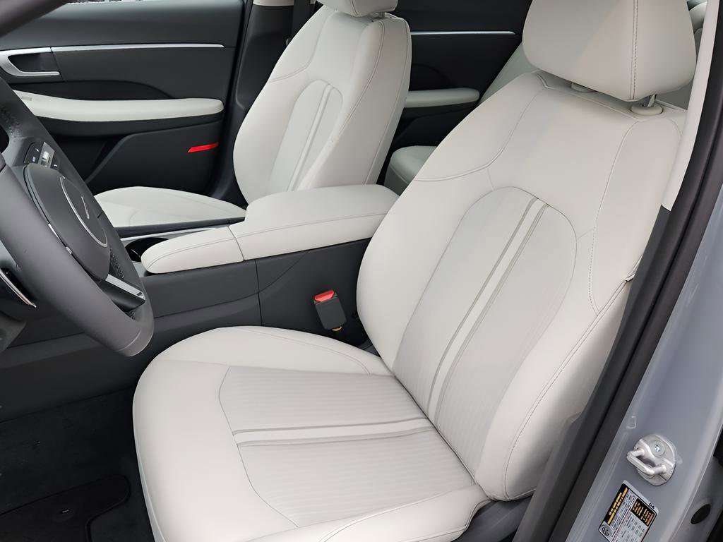 New 2026 Hyundai Sonata SEL AWD/4WD image 13