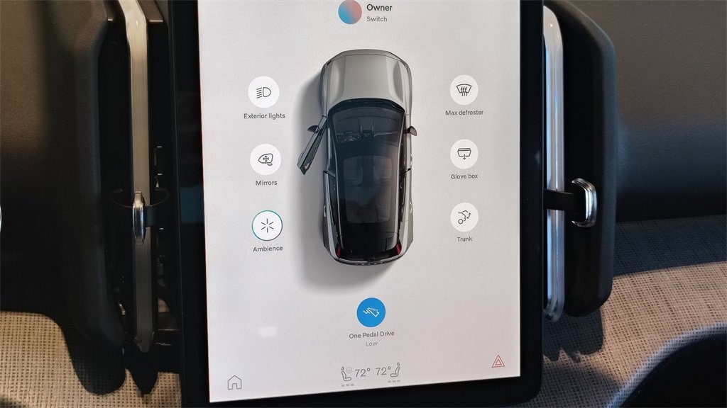 New 2026 Volvo EX30 Cross Country Ultra image 15