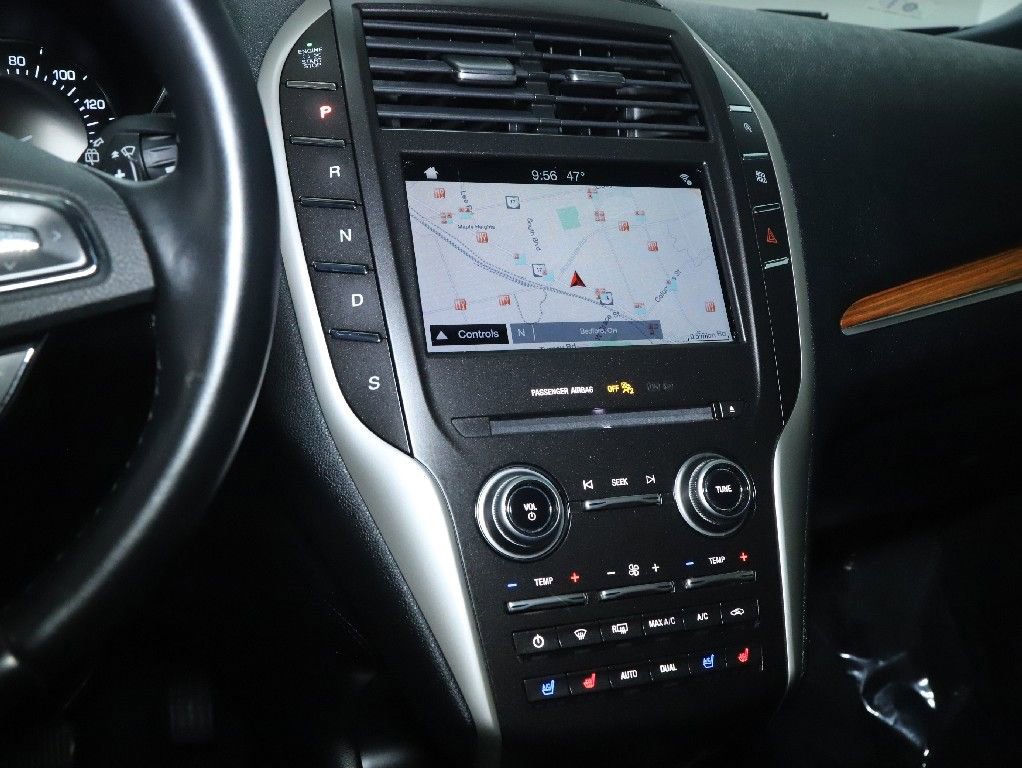 Used 2019 Lincoln MKC Reserve w/ MKC Climate Package FWD image 26