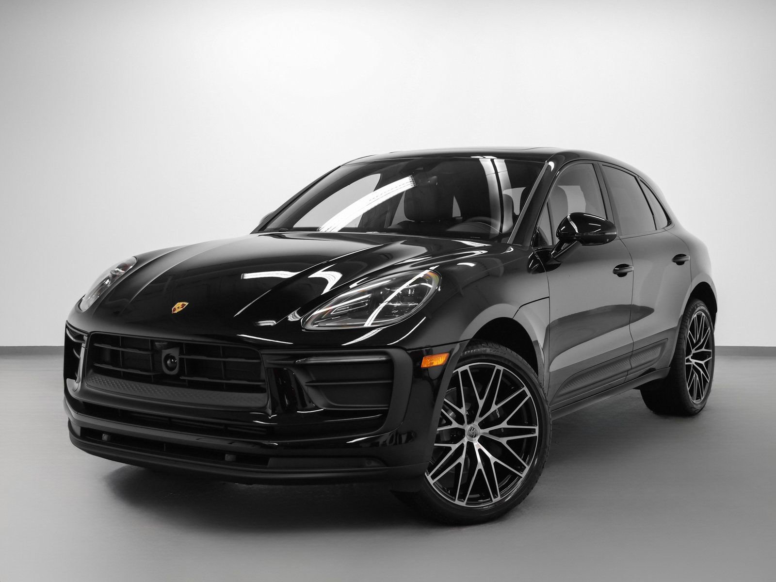 New 2026 Porsche Macan image 1