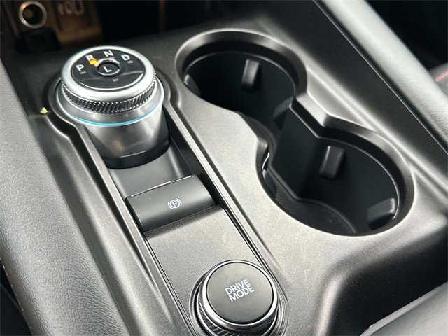 Used 2025 Ford Explorer ST-Line w/ ST-Line Street Pack image 17