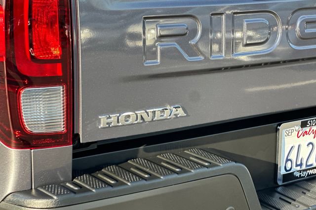Certified 2025 Honda Ridgeline TrailSport+ image 25