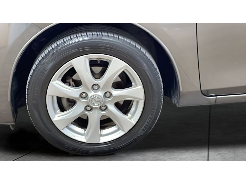 Used 2010 MAZDA MAZDA3 i Touring FWD image 20
