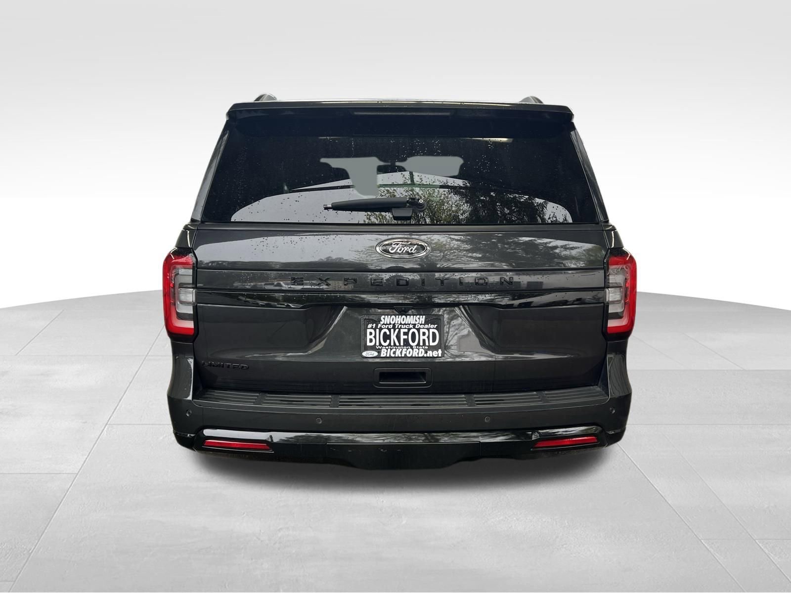 Used 2022 Ford Expedition Limited AWD/4WD image 6