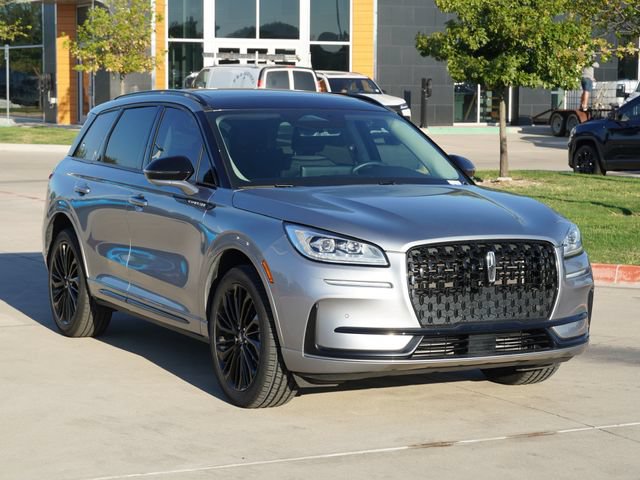 Used 2024 Lincoln Corsair Reserve w/ Equipment Group 201A FWD image 3