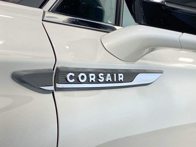 Used 2020 Lincoln Corsair Reserve w/ Equipment Group 202A AWD/4WD image 14