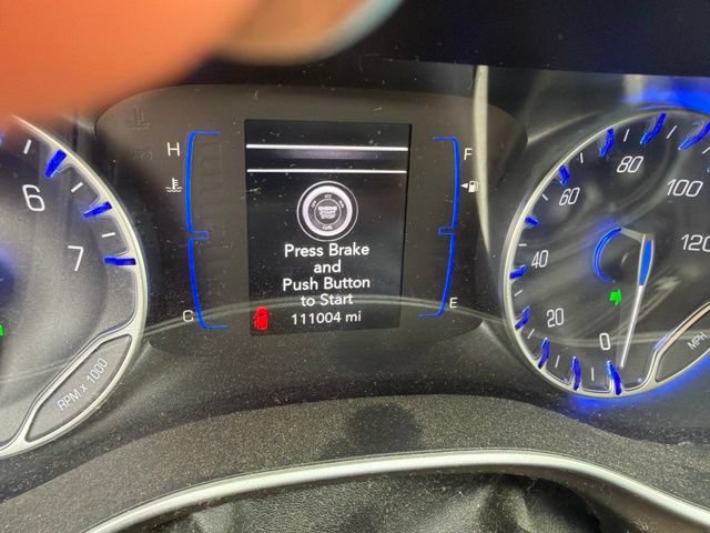 Used 2019 Chrysler Pacifica Touring-L FWD image 5