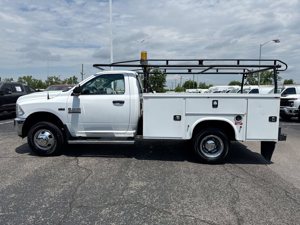 Used 2018 RAM 3500 Tradesman w/ Power & Remote Entry Group RWD image 2