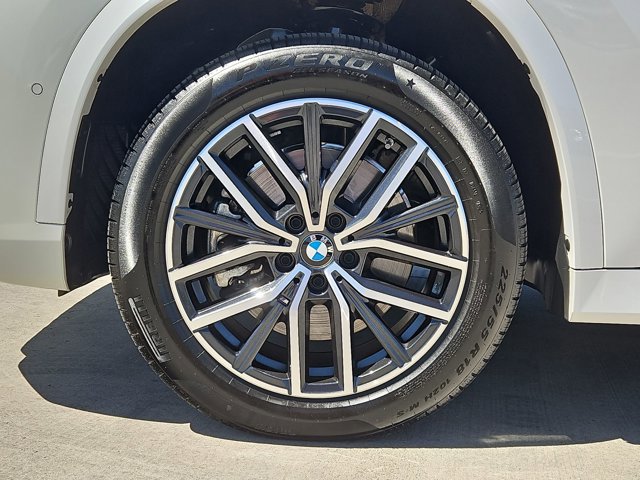 Used 2025 BMW X1 xDrive28i AWD/4WD image 25