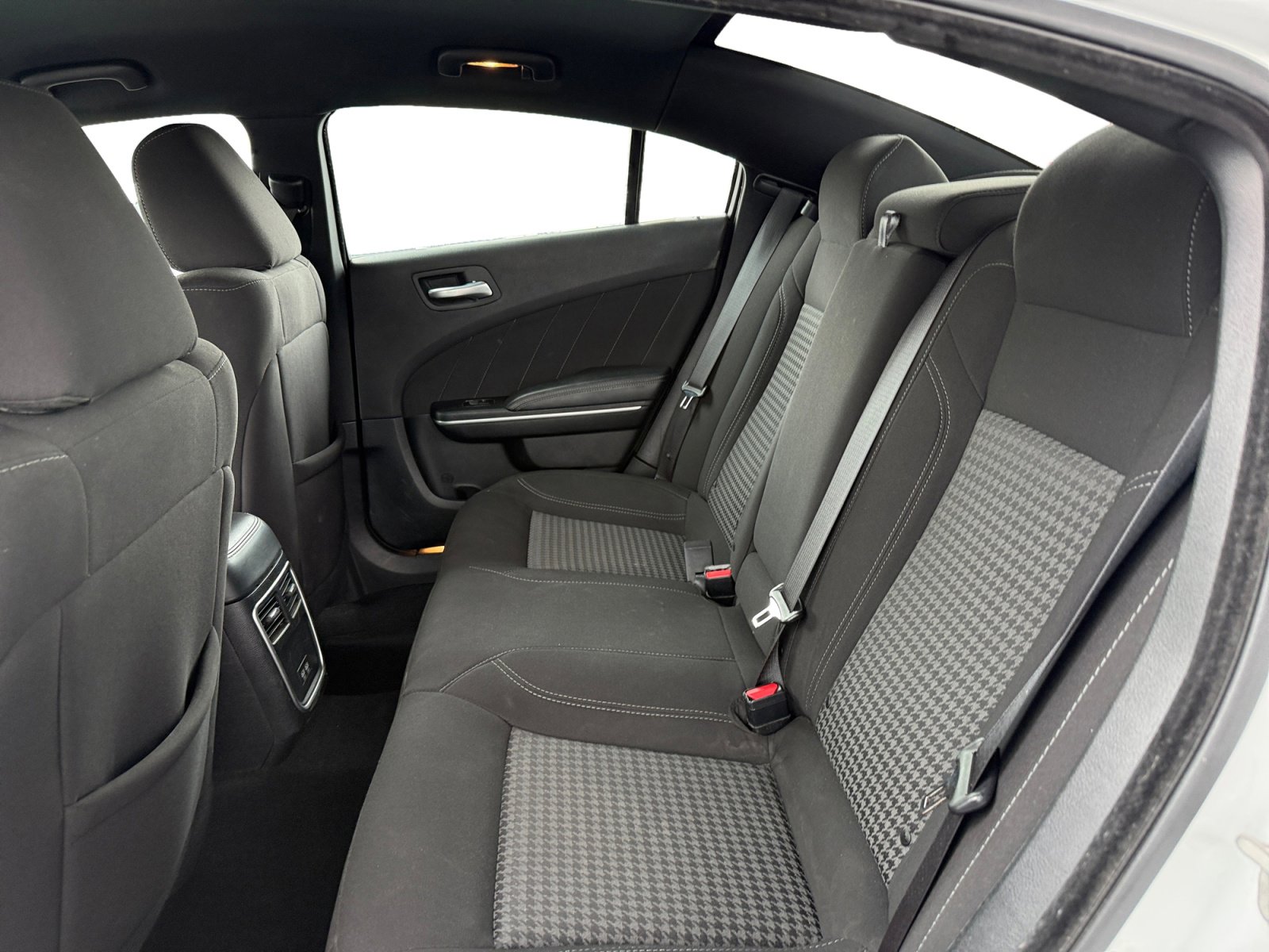 Used 2023 Dodge Charger SXT image 11
