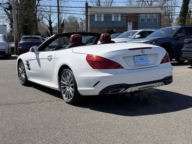 Used 2018 Mercedes-Benz SL 550 image 2