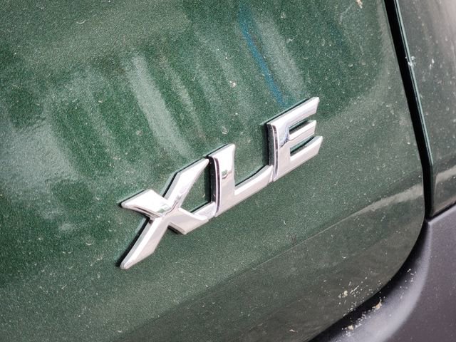 New 2026 Toyota Sienna XLE FWD image 9