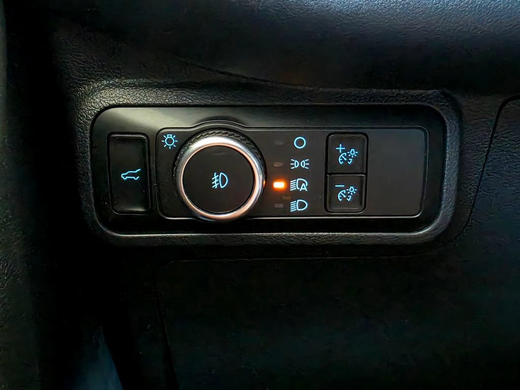 Used 2025 Ford Explorer ST-Line AWD/4WD image 27