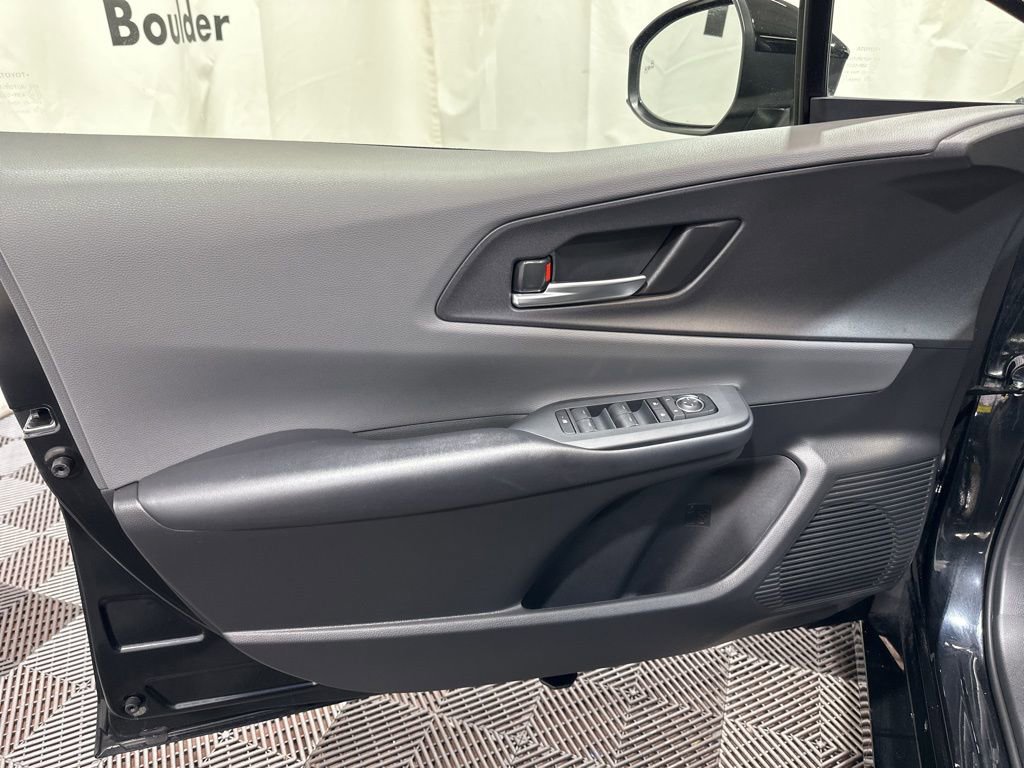 Used 2025 Toyota Prius Limited image 24