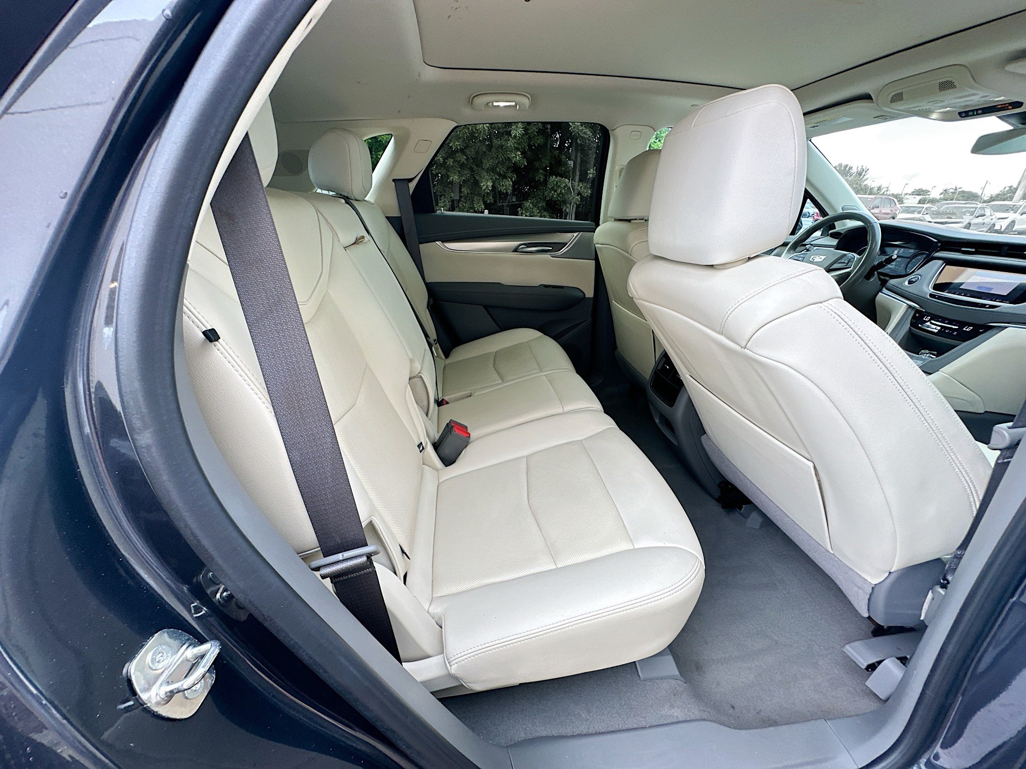 Used 2023 Cadillac XT5 Premium Luxury FWD image 28