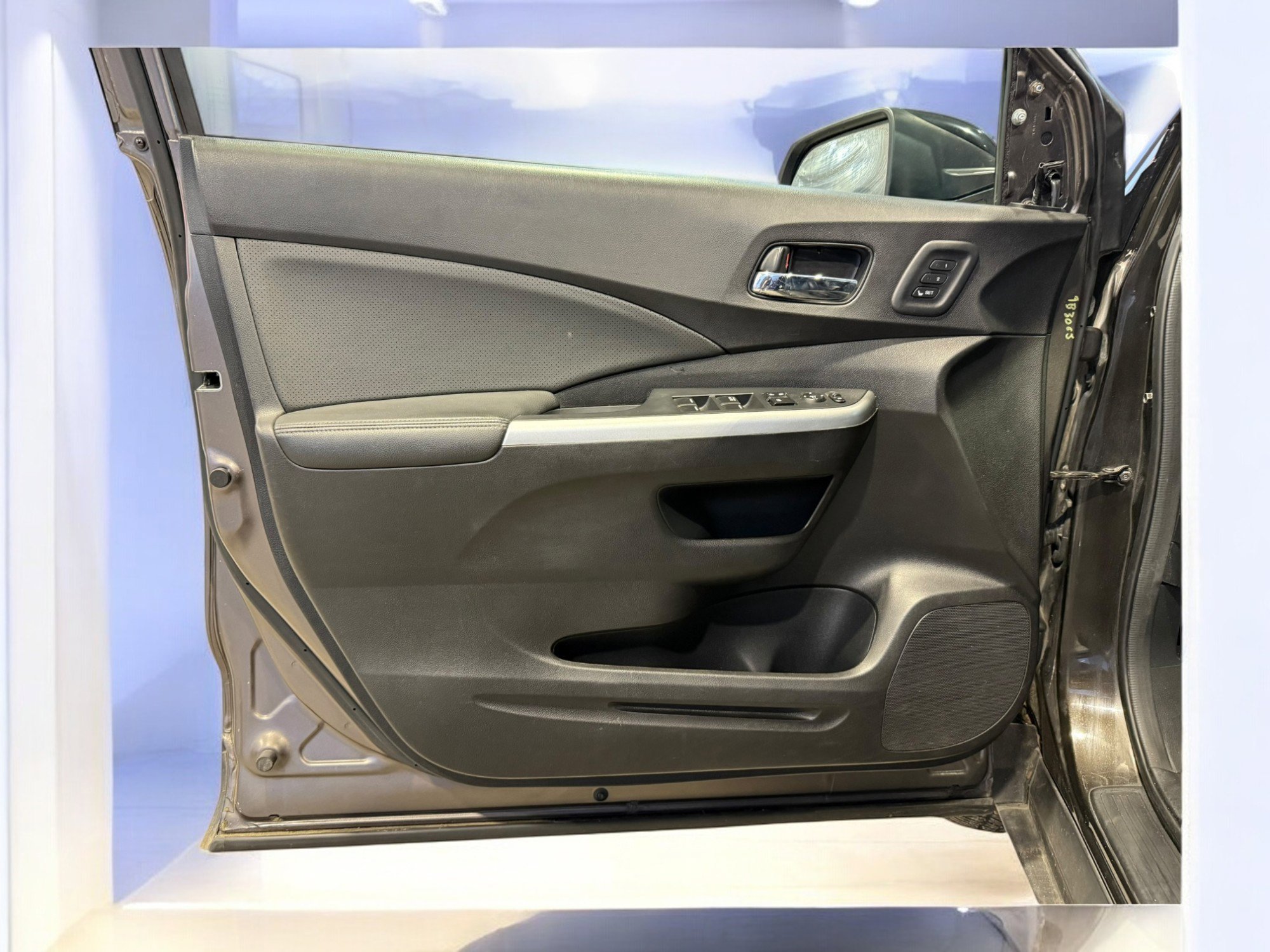 Used 2016 Honda CR-V Touring image 22