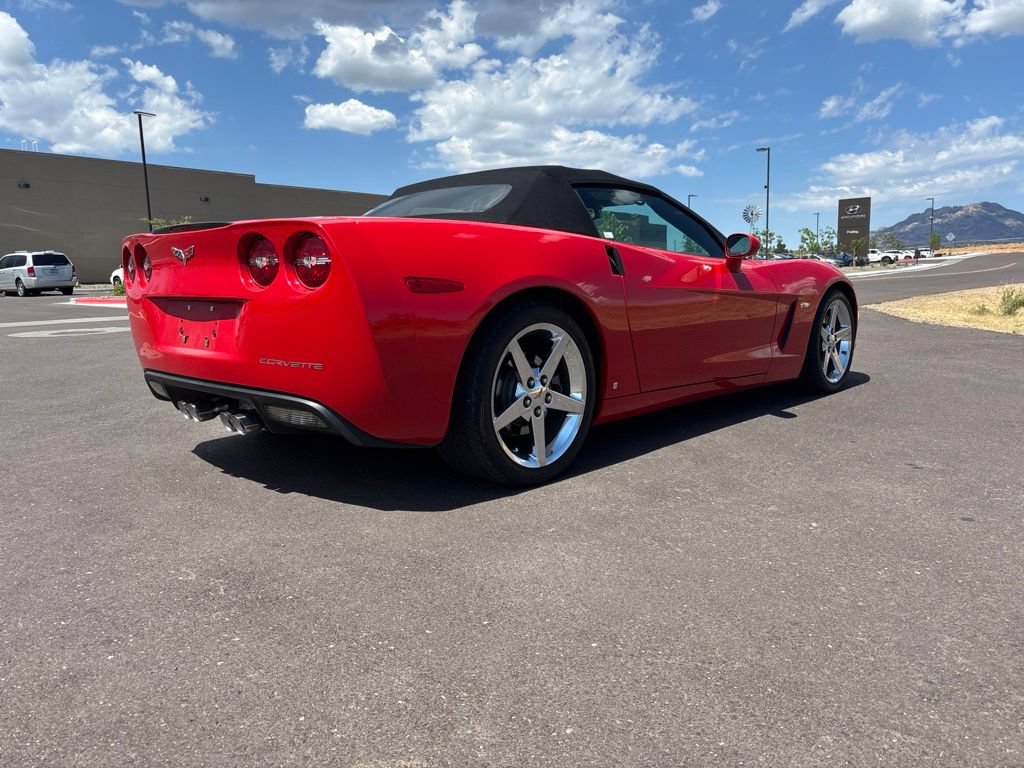 Used 2007 Chevrolet Corvette Convertible w/ Preferred Equipment Group RWD image 5