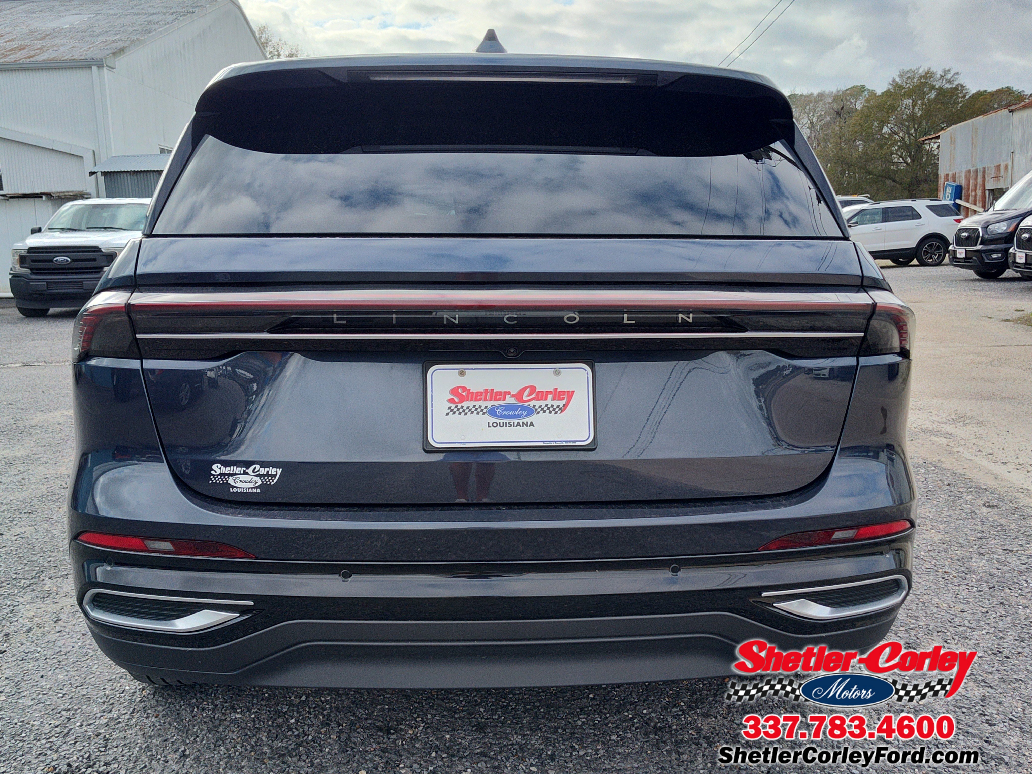 Used 2024 Lincoln Nautilus Premier image 5