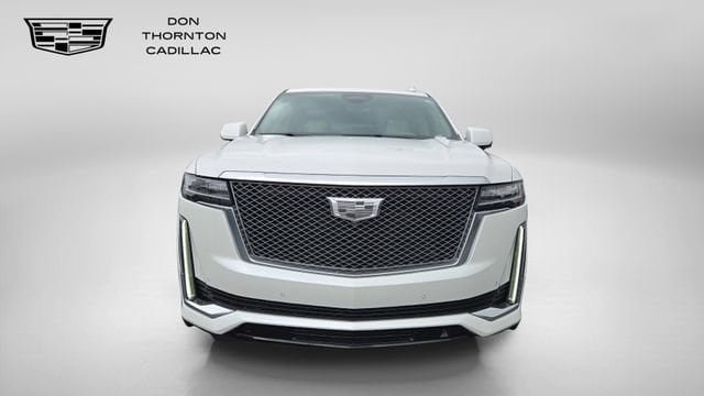 Certified 2023 Cadillac Escalade Premium Luxury Platinum w/ LPO, Radiant Package AWD/4WD image 8