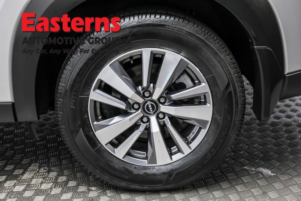 Used 2023 Nissan Pathfinder SL image 8