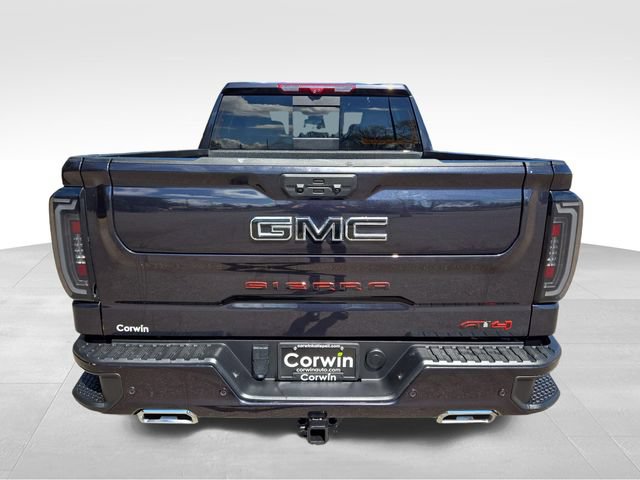 Used 2024 GMC Sierra 1500 AT4 w/ Technology Package AWD/4WD image 12